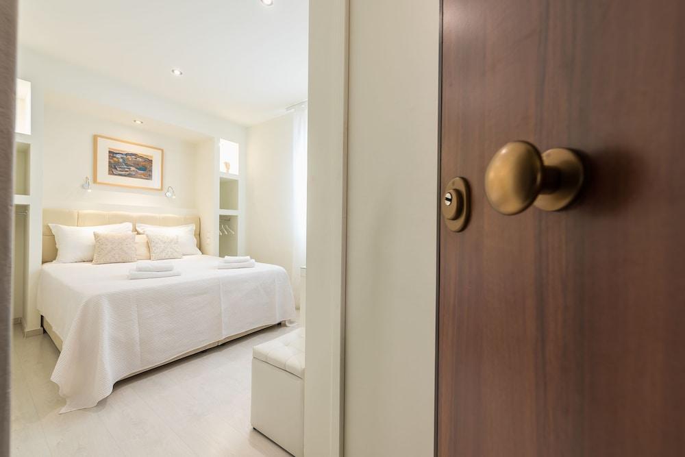 Dema Luxury Suites - Perikleous E1 Athen Eksteriør billede